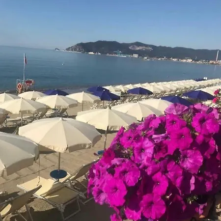 Violamare * Savona
