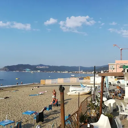Violamare Apartment *