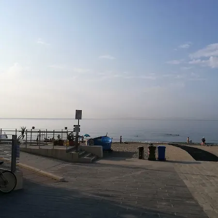 Apartment Violamare
